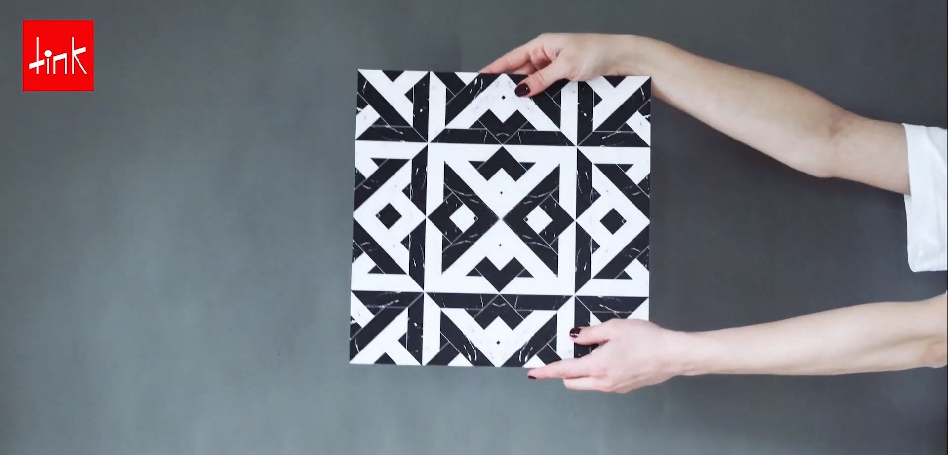 Tink Kendinden Yapışkanlı Pvc Karo 30x30 Cm